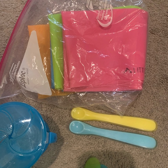Baby items - Picture 2 of 4